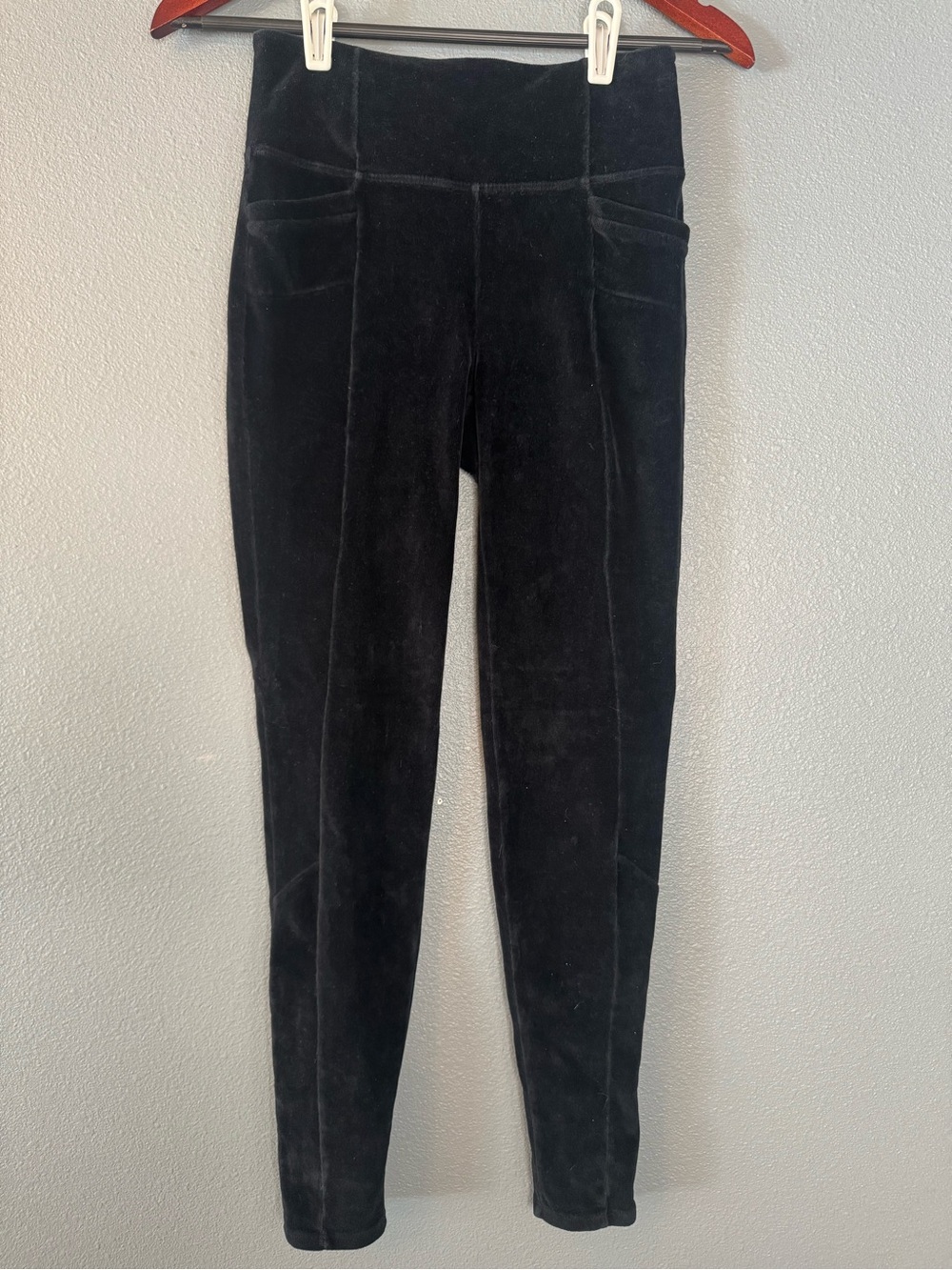 Athleta Black Velour Leggings Womens Small High Rise Stretch Pocket Pants